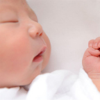 かわいいあかちゃん